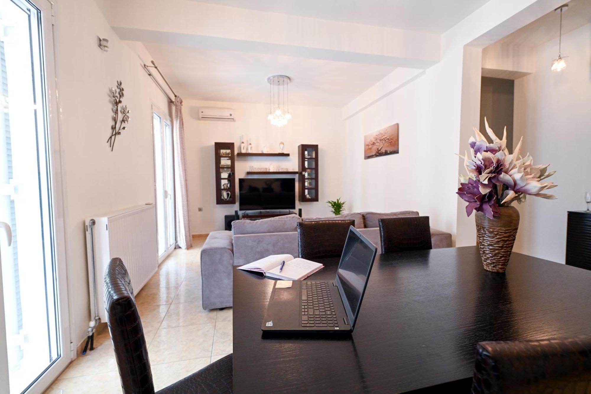 Dafni'S House Villa Skiathos Town Exterior photo